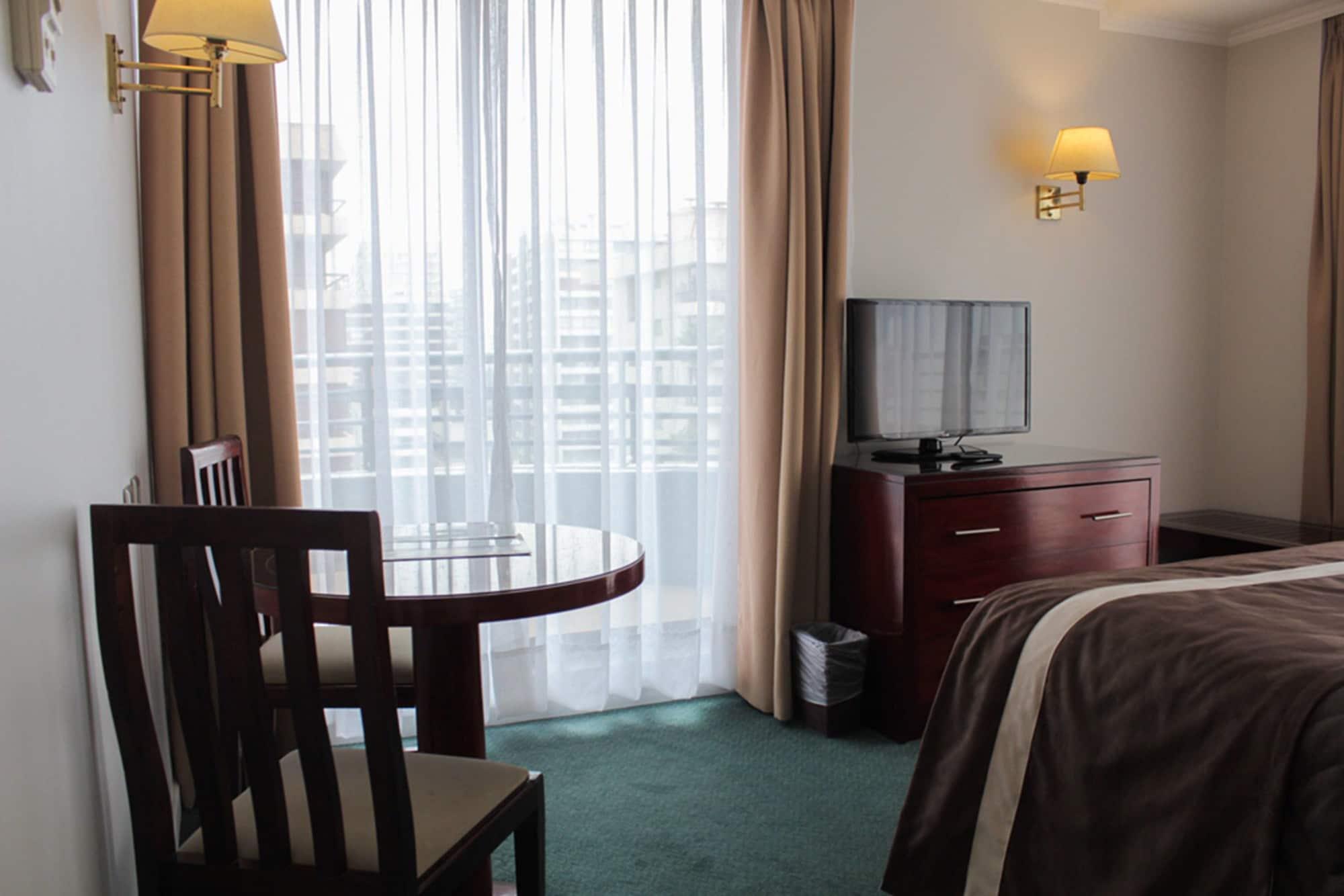 סנטיאגו Hotel Leonardo Da Vinci מראה חיצוני תמונה