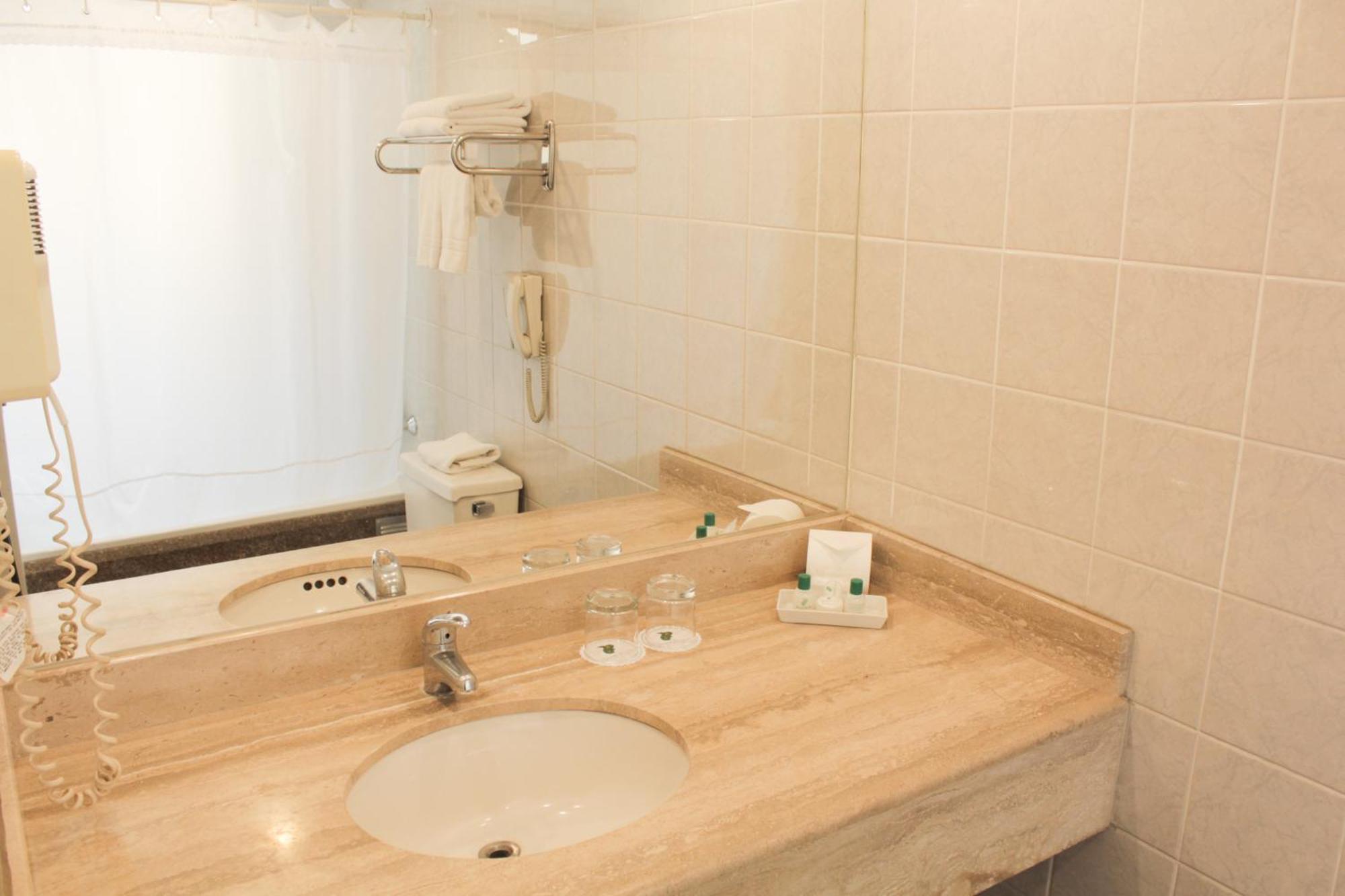 סנטיאגו Hotel Leonardo Da Vinci מראה חיצוני תמונה