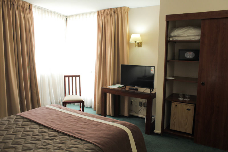 סנטיאגו Hotel Leonardo Da Vinci מראה חיצוני תמונה