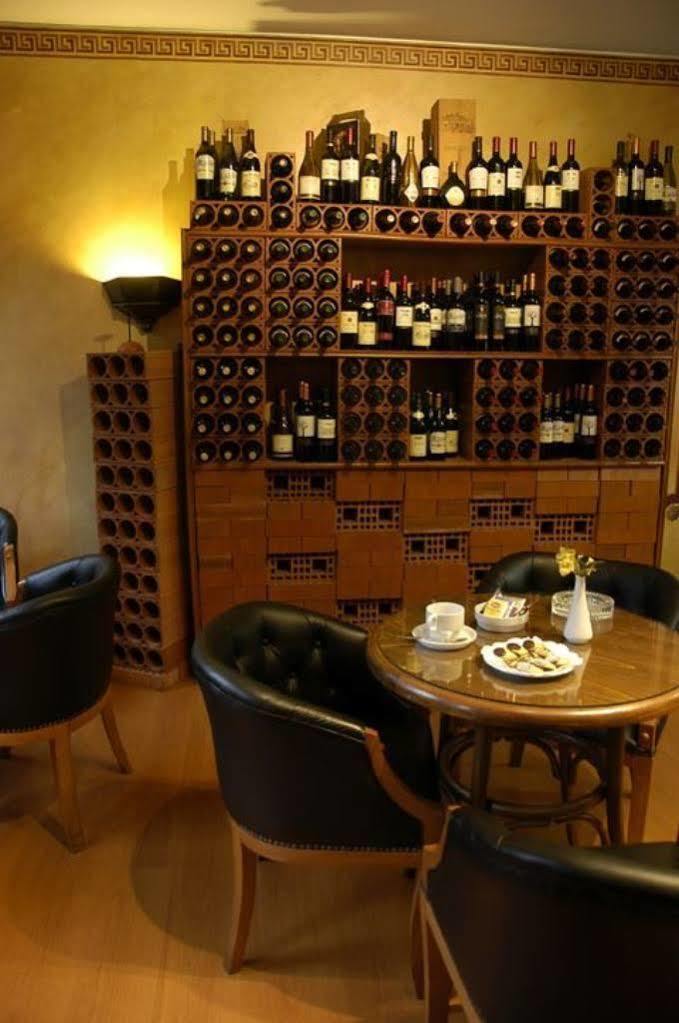 סנטיאגו Hotel Leonardo Da Vinci מסעדה תמונה